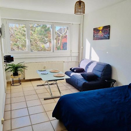 Entree Autonome 24H Sur 24H Chalon Centre Ville Apartment Екстериор снимка