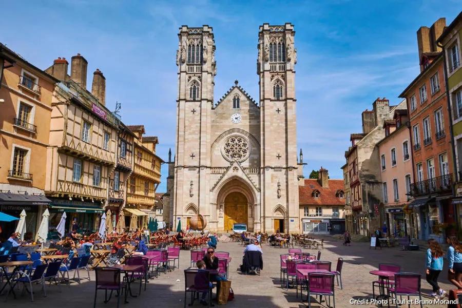 Entree Autonome 24H Sur 24H Chalon Centre Ville Apartment Екстериор снимка